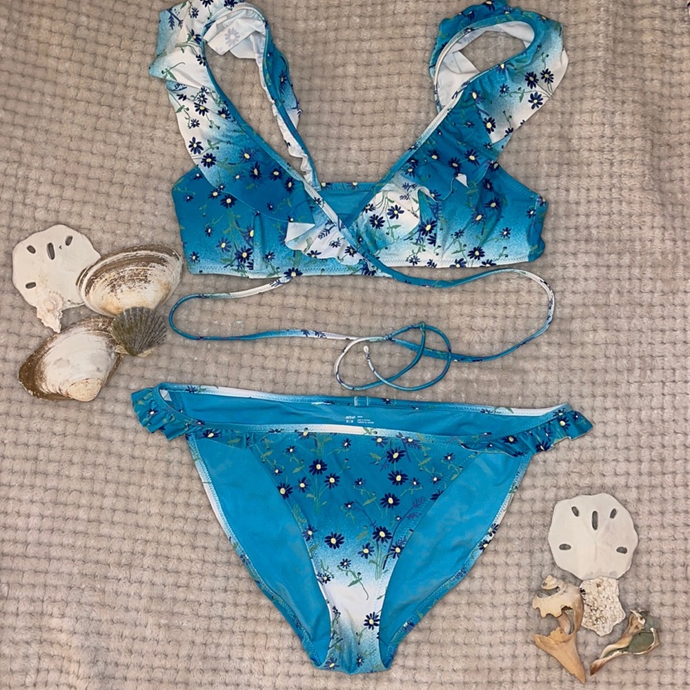 Aerie wrapped ruffle bikini